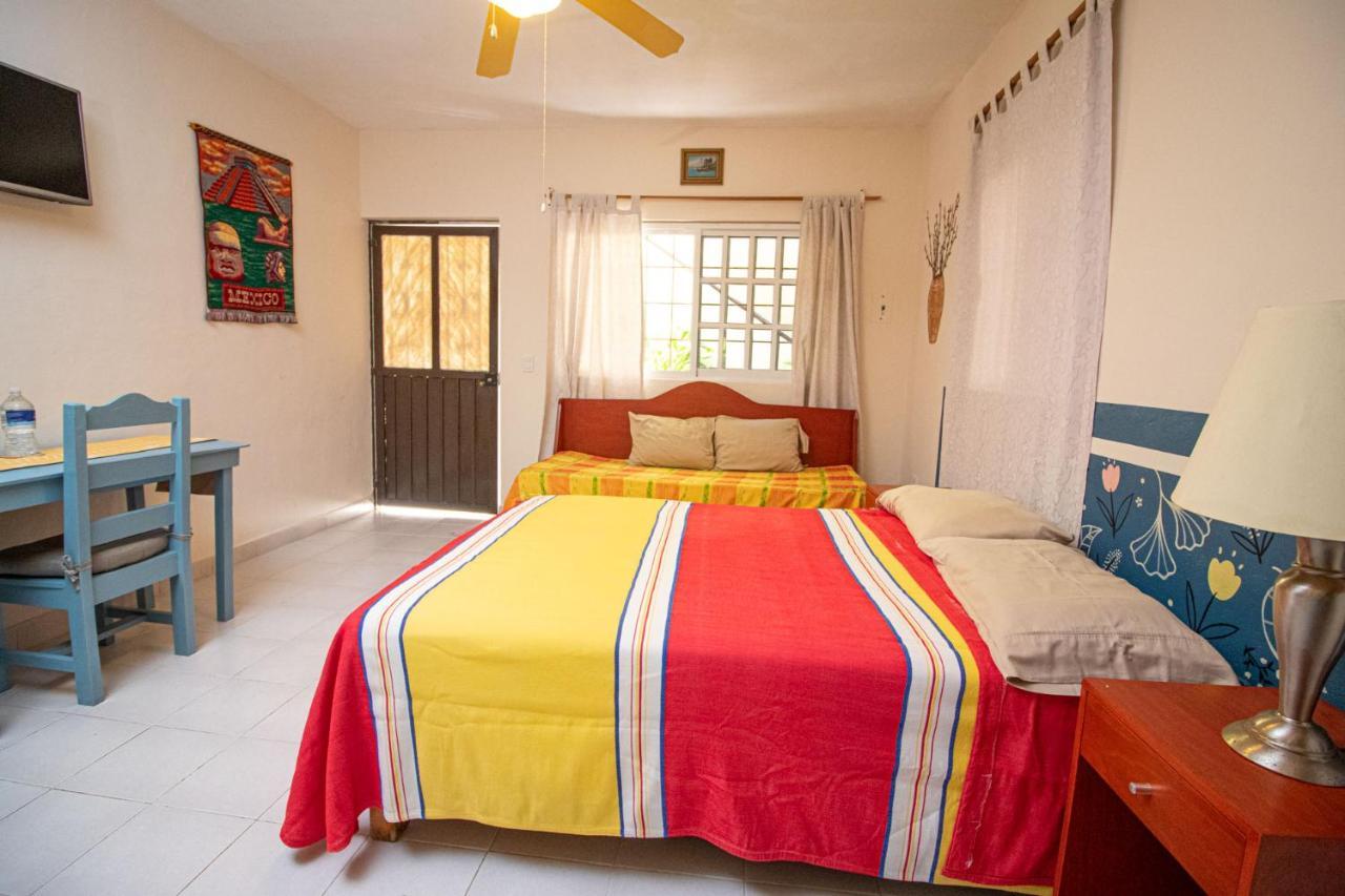 La Casa Del Almendro Hotel Playa del Carmen Ngoại thất bức ảnh